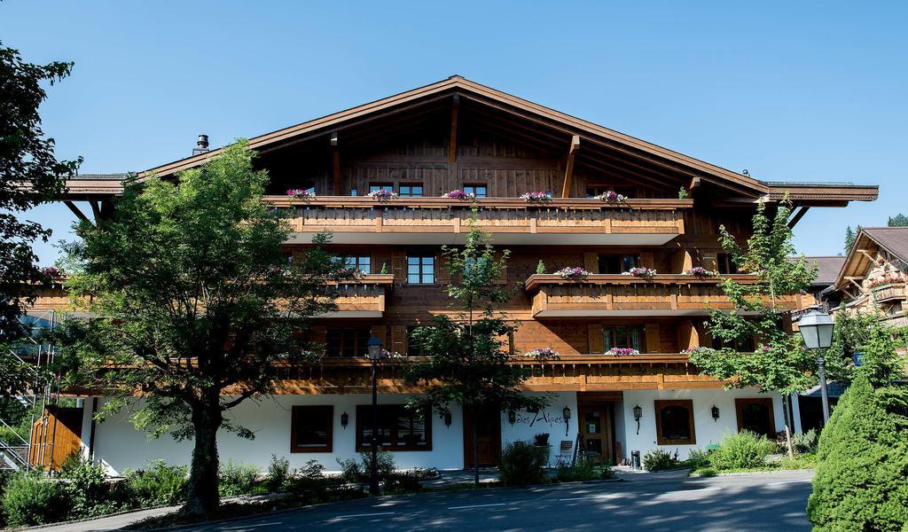 Hotel Des Alpes Superieur กืซตาด์ก ภายนอก รูปภาพ